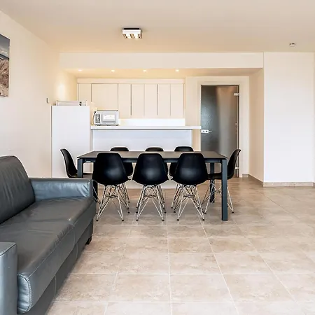 Grand C4 Apartment *